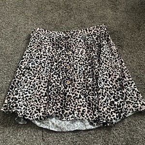Cheetah flowy skirt